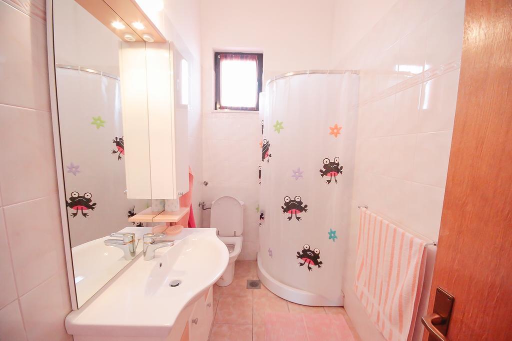 Apartments Skelin Vodice Rum bild