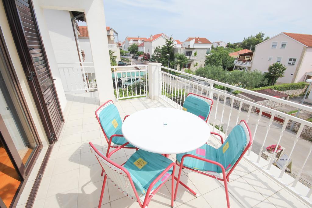 Apartments Skelin Vodice Rum bild